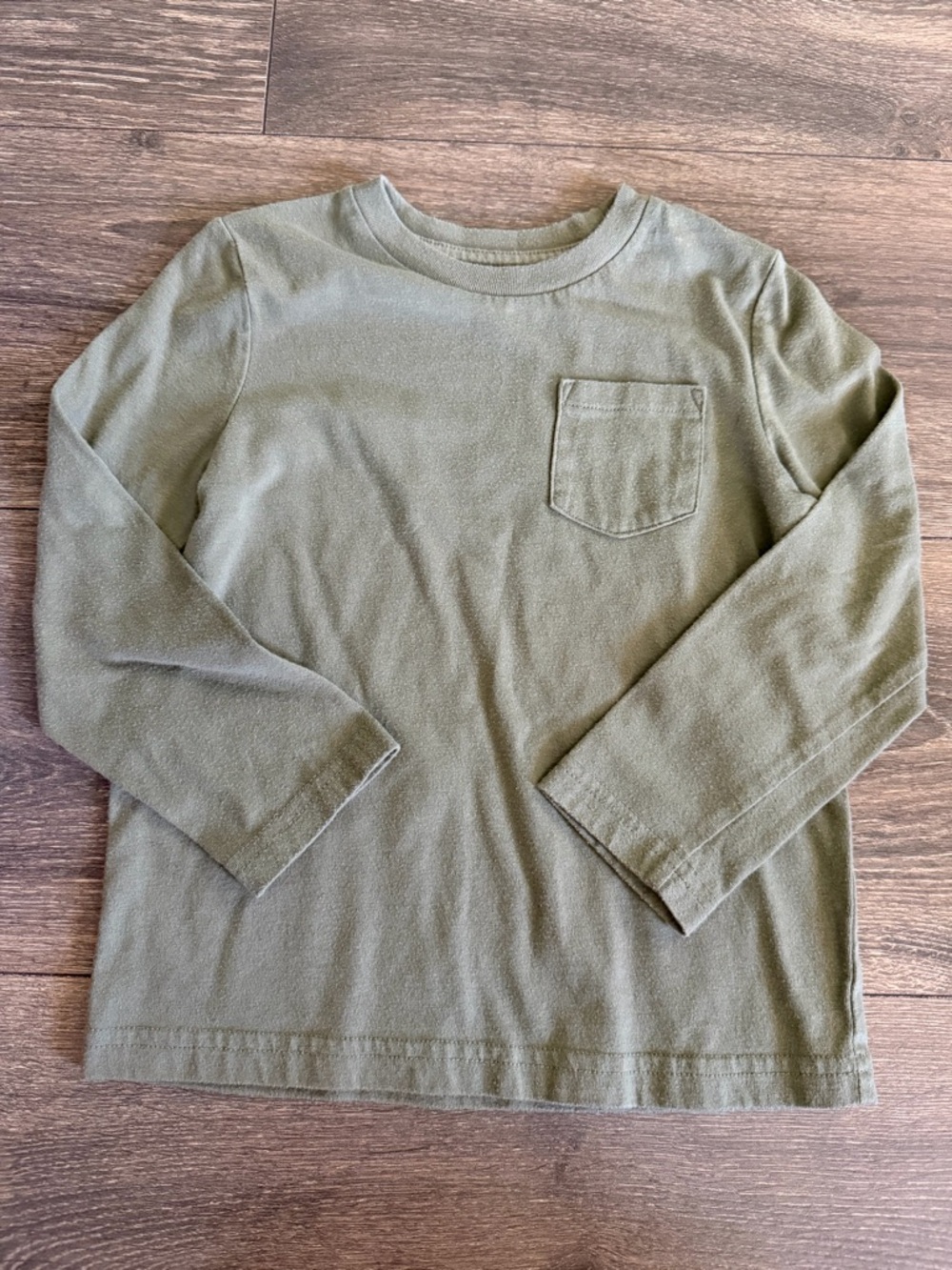Sz 3t Long-Sleeve Pocket Tee - Olive Green
